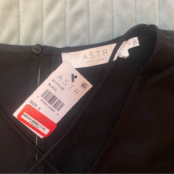 NWT ASTR the label top - Picture 2 of 3